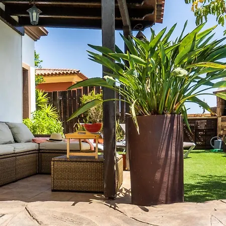 别墅 Deluxe Bella Air Con & Heated Pool, Tenerife South